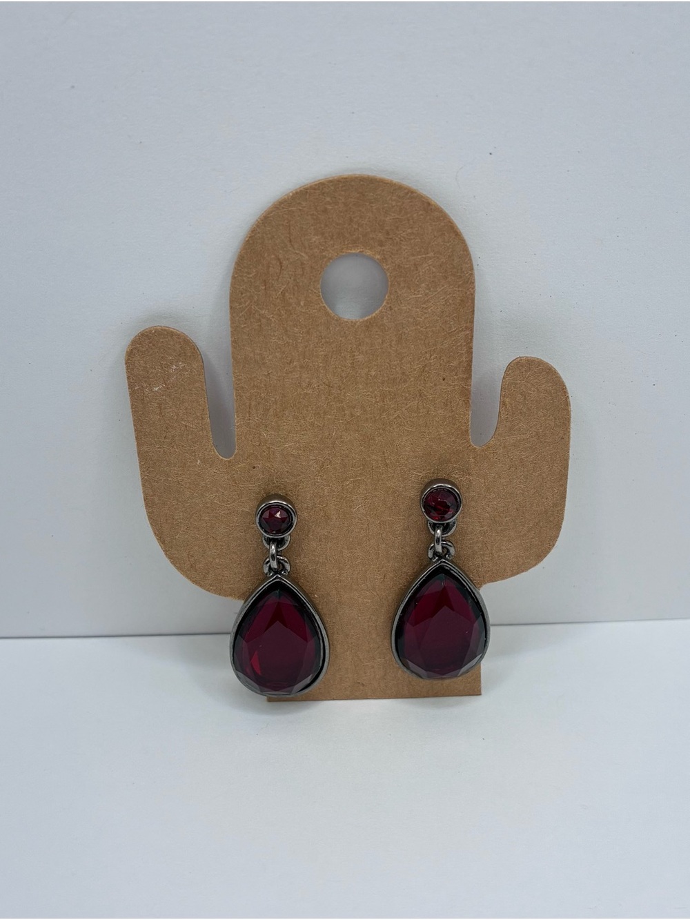 Crimson Red Garnet Stone Teardrop Gothic Style Dangling Earrings 1 Inch